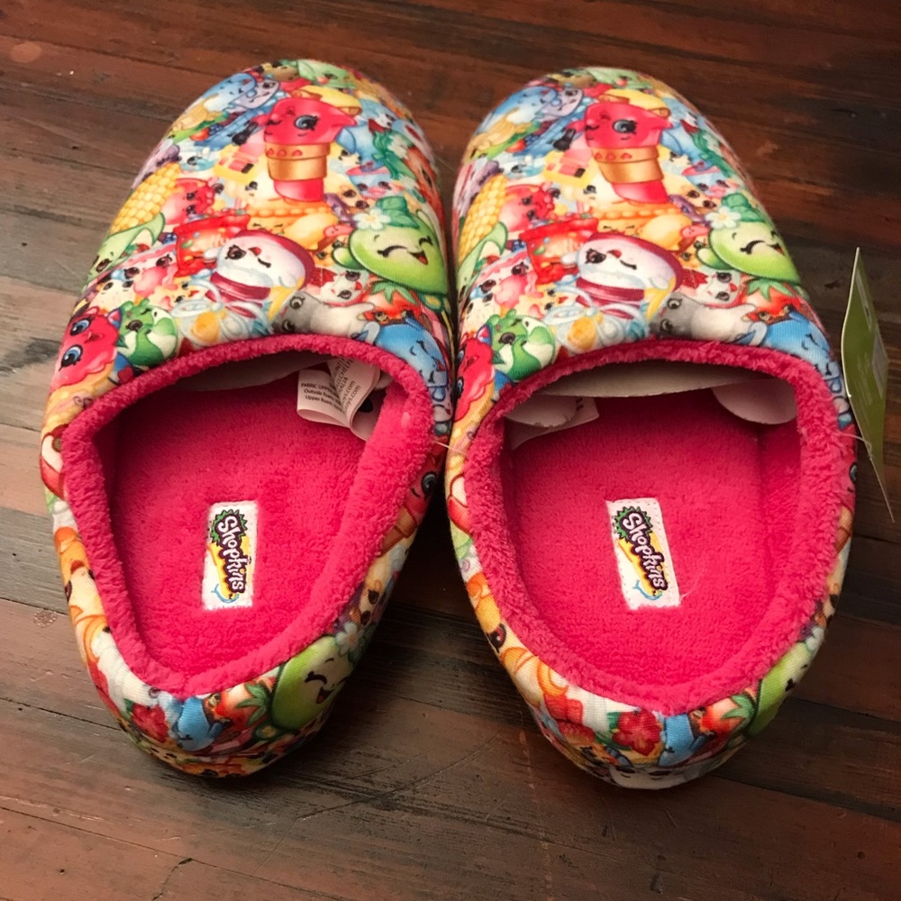 NWT Shopkins Slippers Size 2/3 - Picture 3 of 4